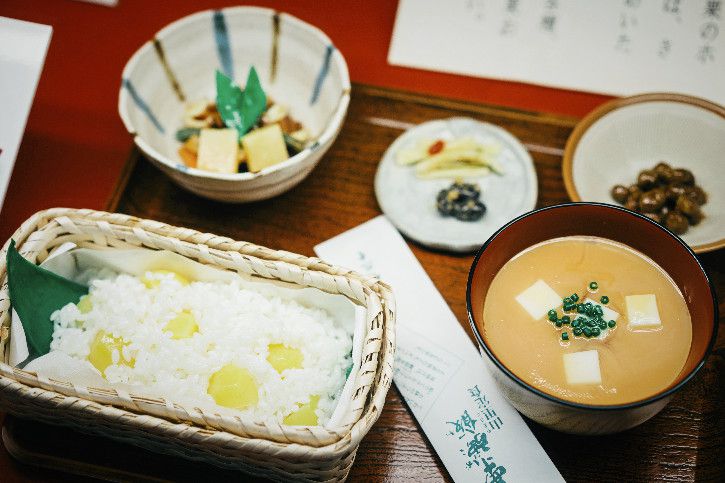さまざまな和食に合う味噌汁